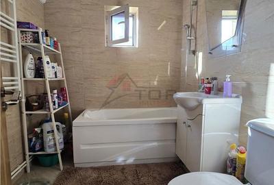 Apartament cu 2 camere decomandat în Mircea cel Bătrân - 2