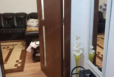 Inchiriere garsoniera, zona Dovali - 1