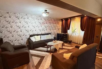 Apartament 3 camere + loc de parcare - 1