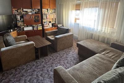 Apartament cu 3 camere decomandat în Central - 8