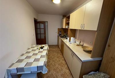 Apartament 3 camere, etaj 5, zona ultracentrala - mobilat - utilat - 4
