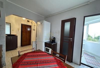 De vanzare Apartament 3 Camere/2 Bai in Cartierul Micro 16 - 7
