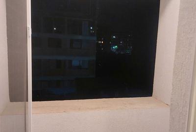 Garsonieră decomandată în Roșu - 5