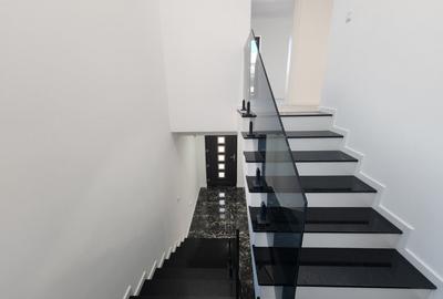 Casă individuală cu 4 camere cu Canalizare în Miroslava - 21