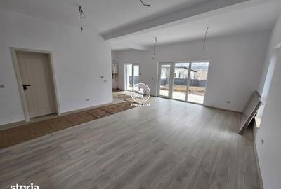 Casă cu 5 camere cu Teren 560 Mp în Rediu - 13