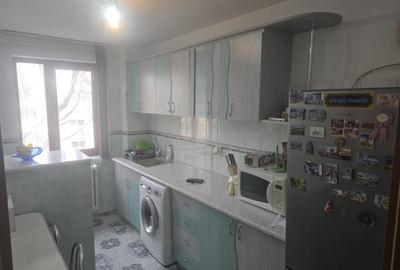 Apartament cu 4 camere decomandat în City Park Mall - 20