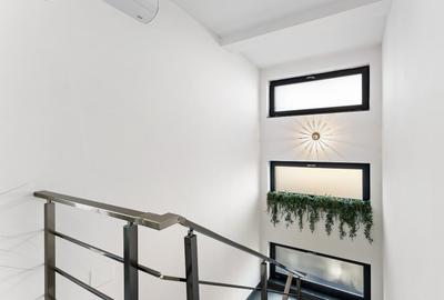 Vila S+P+1 zona Trocadero - 6