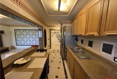 Apartament 3 camere premium, ETAJ 3, zona Insp. Scolar - 1