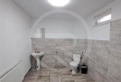 Spațiu comercial, de 110 mp, în Rădaia - 2
