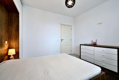 Apartament cu 2 camere semidecomandat, mobilat în 1 Mai - 11