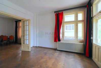 Apartament cu 3 camere semidecomandat în P-ța Unirii - 3