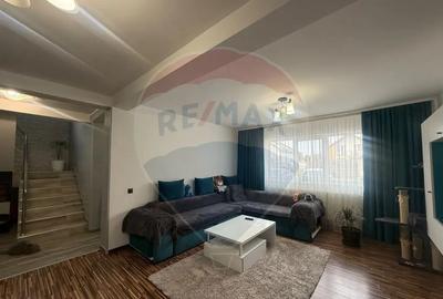 Casă cu 5 camere în Șimnicu de Sus - 11