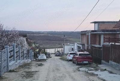 Teren de 504 mp, în Paleu - 1