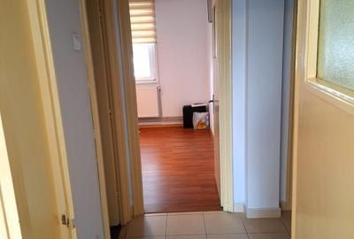 Apartament cu 2 camere decomandat în Calea București - 6