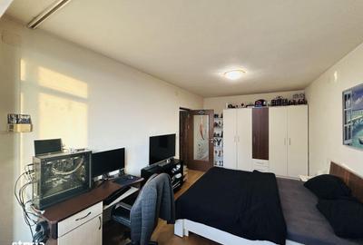 Apartament cu 3 camere decomandat în Central - 3