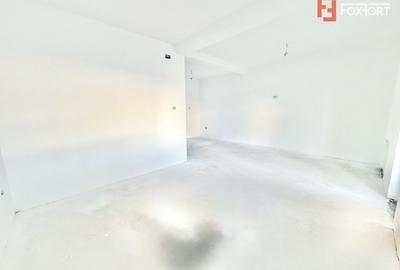 Duplex cu 4 camere cu Canalizare în Moșnița Veche - 9