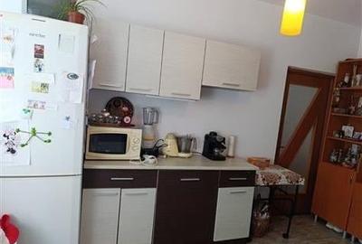 Garsoniera, etaj 1, Tractorul, Brasov - 4