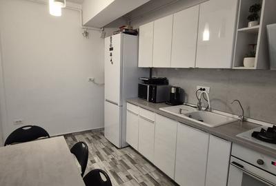 Închiriez apartament 2 camere zona Far- Gara - 9
