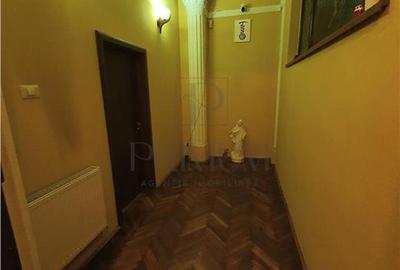 Apartament cu 3 camere semidecomandat, mobilat în Bălcescu - 11