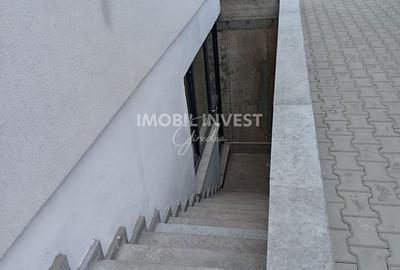Casă cu 3 camere cu Teren 120 Mp în Central - 4