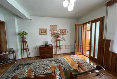 Vilă spațioasă 6 camere în centrul Lugoj – teren 471 mp, garaj - 14