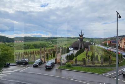 Apartament cu 4 camere decomandat în Simeria - 7