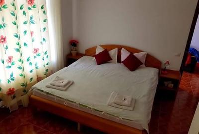 Casă cu 5 camere cu Teren 1000 Mp în Central - 2