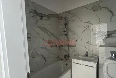 Apartament cu 3 camere semidecomandat în Central - 11