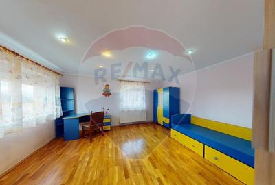 Vila individuala de inchiriat in Sibiu, cu teren de 1.000 mp Vila individuala de inchiriat in Sibiu, cu teren de 1.000 mp - 11