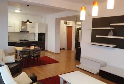 Apartament cu 3 camere semidecomandat, mobilat în Andrei Mureșanu