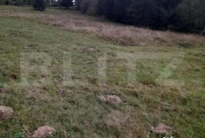 Teren de 2280 mp, în Central