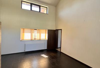 Cetatii -- Casa de inchirat - pretabil rezidential sau birouri - garaj - 5