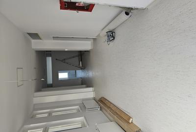 Spațiu comercial, de 500 mp, în Central - 2