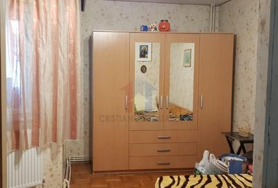 Apartament cu 3 camere decomandat în Călărași - 7