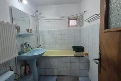 Apartament cu 4 camere decomandat în Republicii - 5