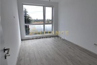 Apartament cu 3 camere decomandat în Central - 25
