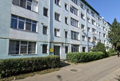 Zona Orizont - 3 camere semidecomandat/balcon/mobilat/centrala/ etaj 2 - 14