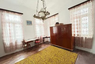 Casă în Școlilor - 3