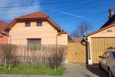 Casă cu 3 camere cu Teren 726 Mp în Central - 2