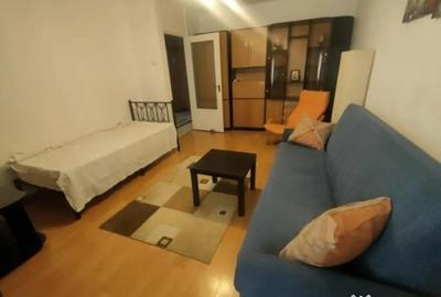 Garsonieră decomandată în Vitan - 7