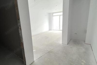 Apartament cu 2 camere decomandat în Aradului - 2