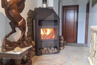 Casa individuala 68mp+ anexe + teren intravilan 3300mp , sat - 12