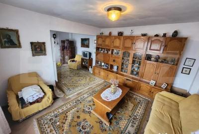 Casă cu 6 camere cu Teren 208 Mp în Central - 8