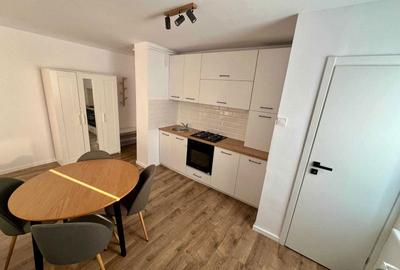 Apartament cu 2 camere decomandat în Pandurilor - 14