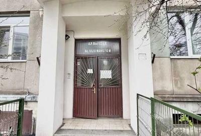 Apartament cu 3 camere decomandat în Lujerului - 5