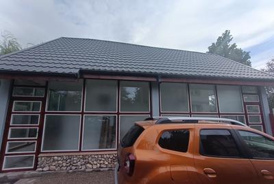 Spațiu comercial, de 150 mp, în Central - 7