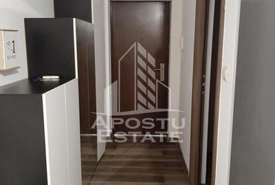 Apartament 3 camere, centrala proprie,loc parcare.zona Giroc - 3