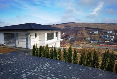 Casă cu 4 camere în Păcurari - 6