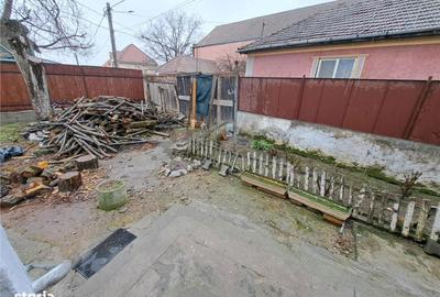 Casă cu 2 camere decomandat cu Teren 257 Mp în Sânmartin - 7