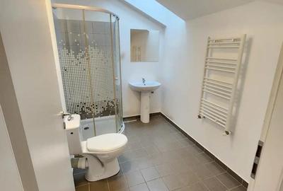 Vand apartament cu 2 camere in bloc nou comision zero - 4